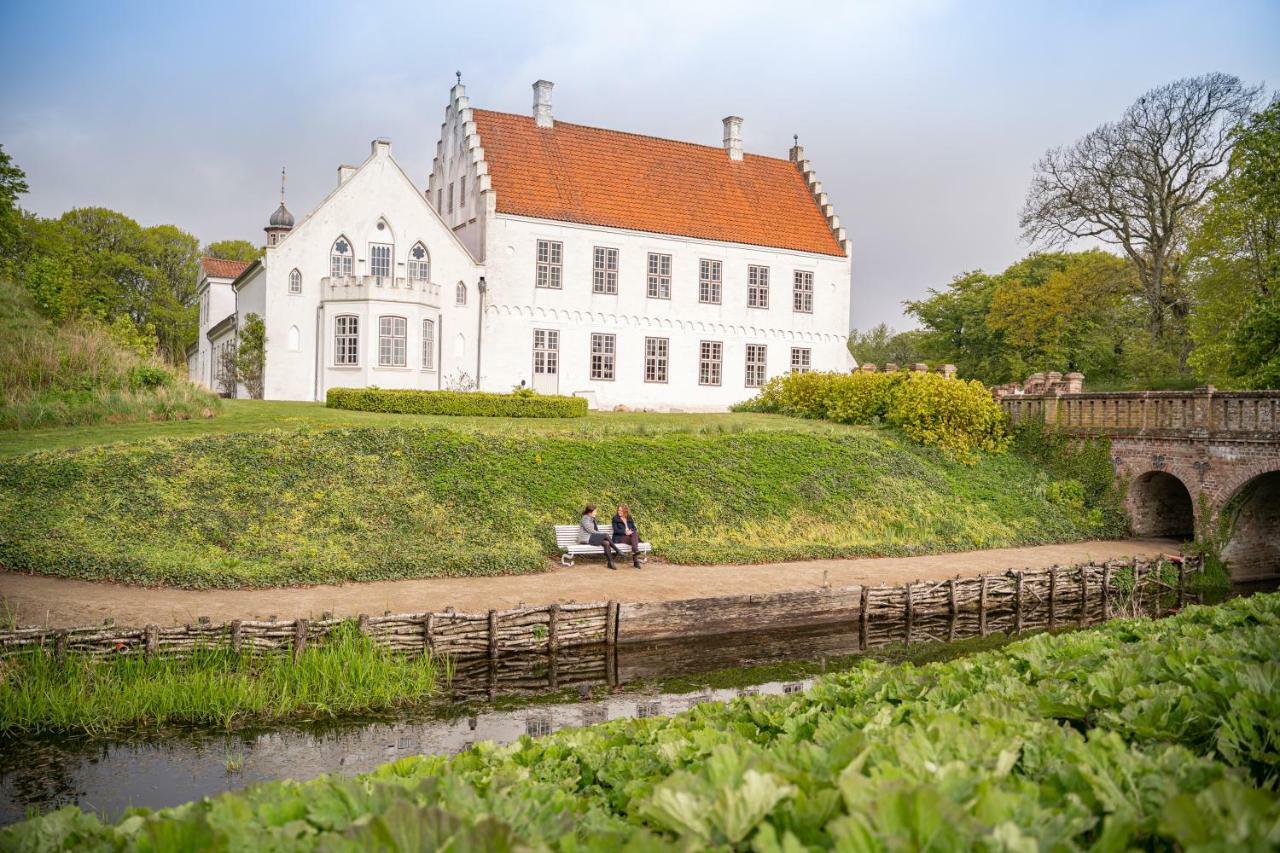 Norre Vosborg Hotel Vemb Bagian luar foto